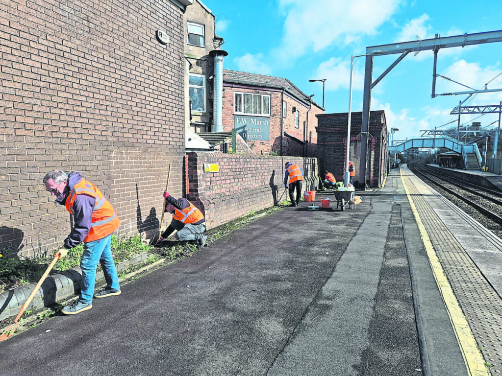 Society volunteers are maintaining Earlestown Train Station. SCRS