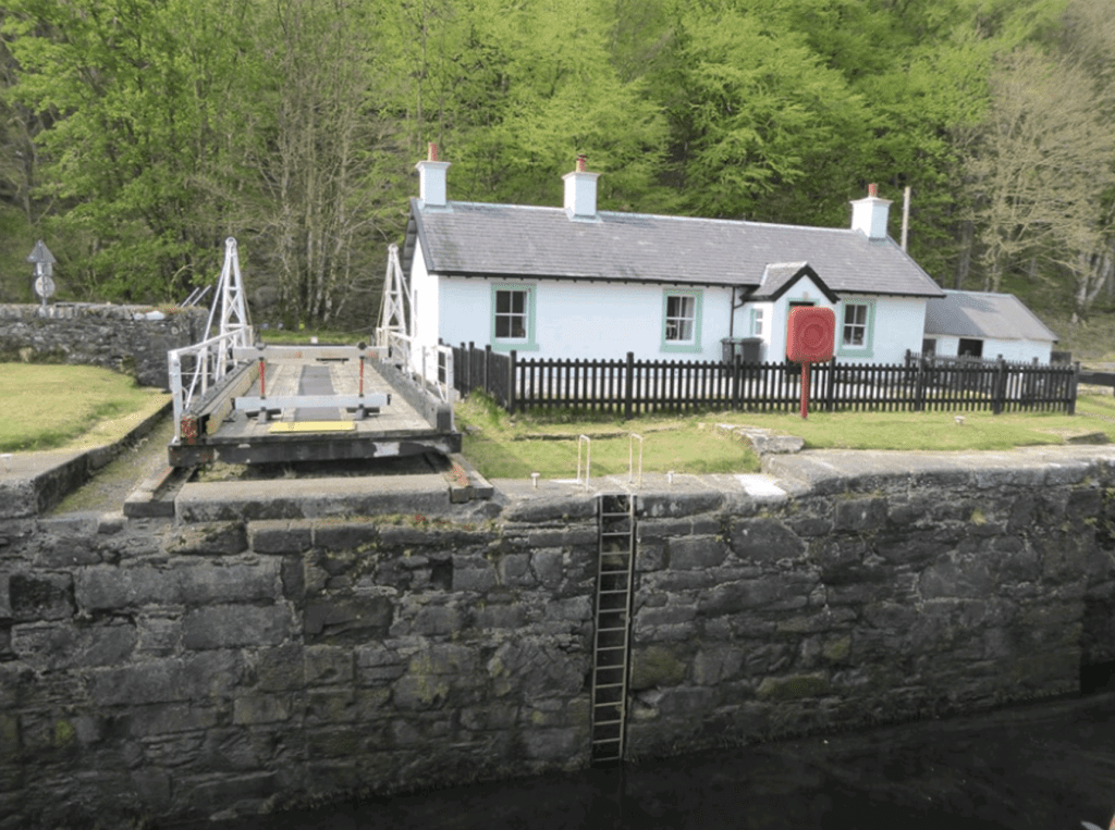 Dunardry Bridge over the Crinan Canal