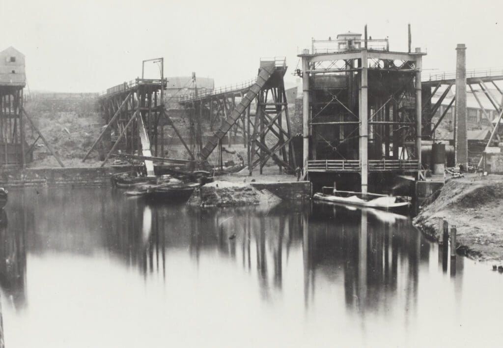 Anderton Boat Lift under construction