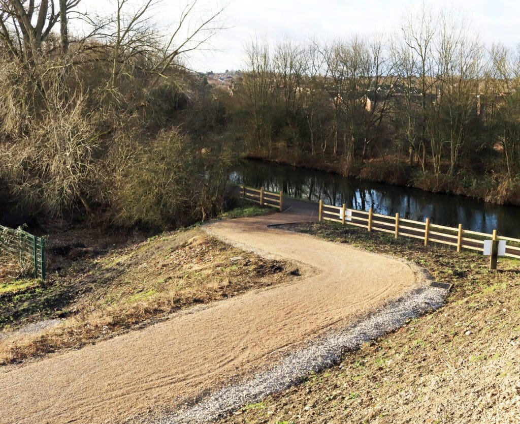 Looking down the access ramp from the Bennerley Viaduct to the Erewash Canal towpath. 