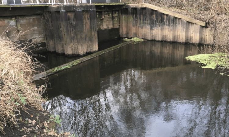 One of the two sluices making a direct connection between the River Aire and the Aire & Calder Navigation.