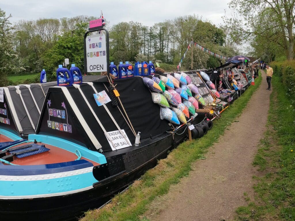 Trading alongside the towpath in everything from cushions