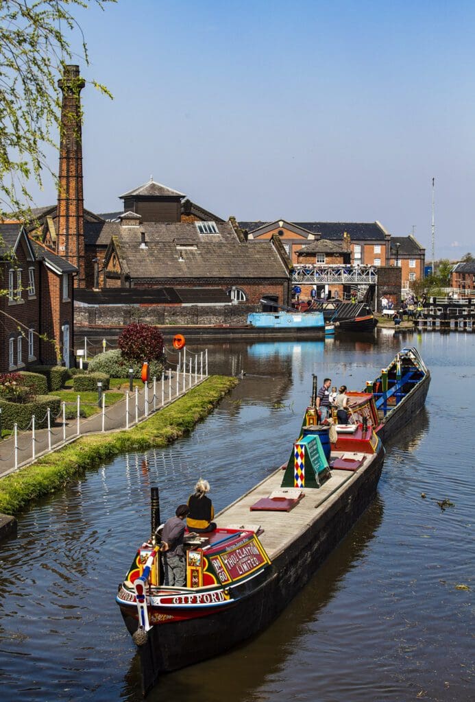 Narrow boat Gifford - Boat Museum