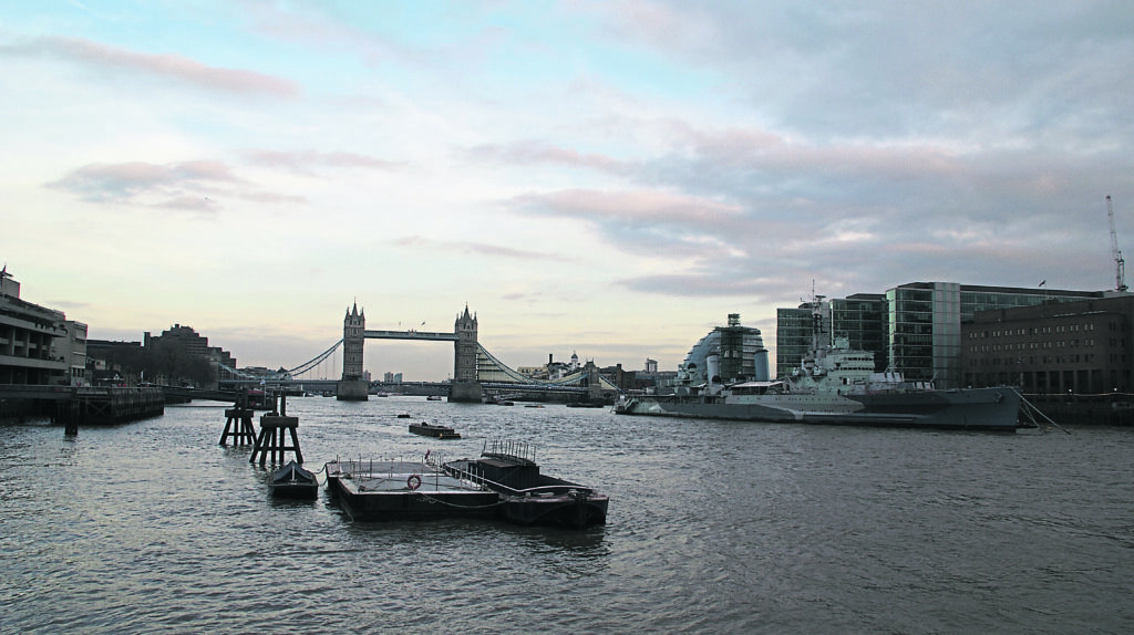 A moody River Thames, with London Bridge in the
distance. PHOTO: DIONHINCHCLIFFE – CC BY-CA 2.0.